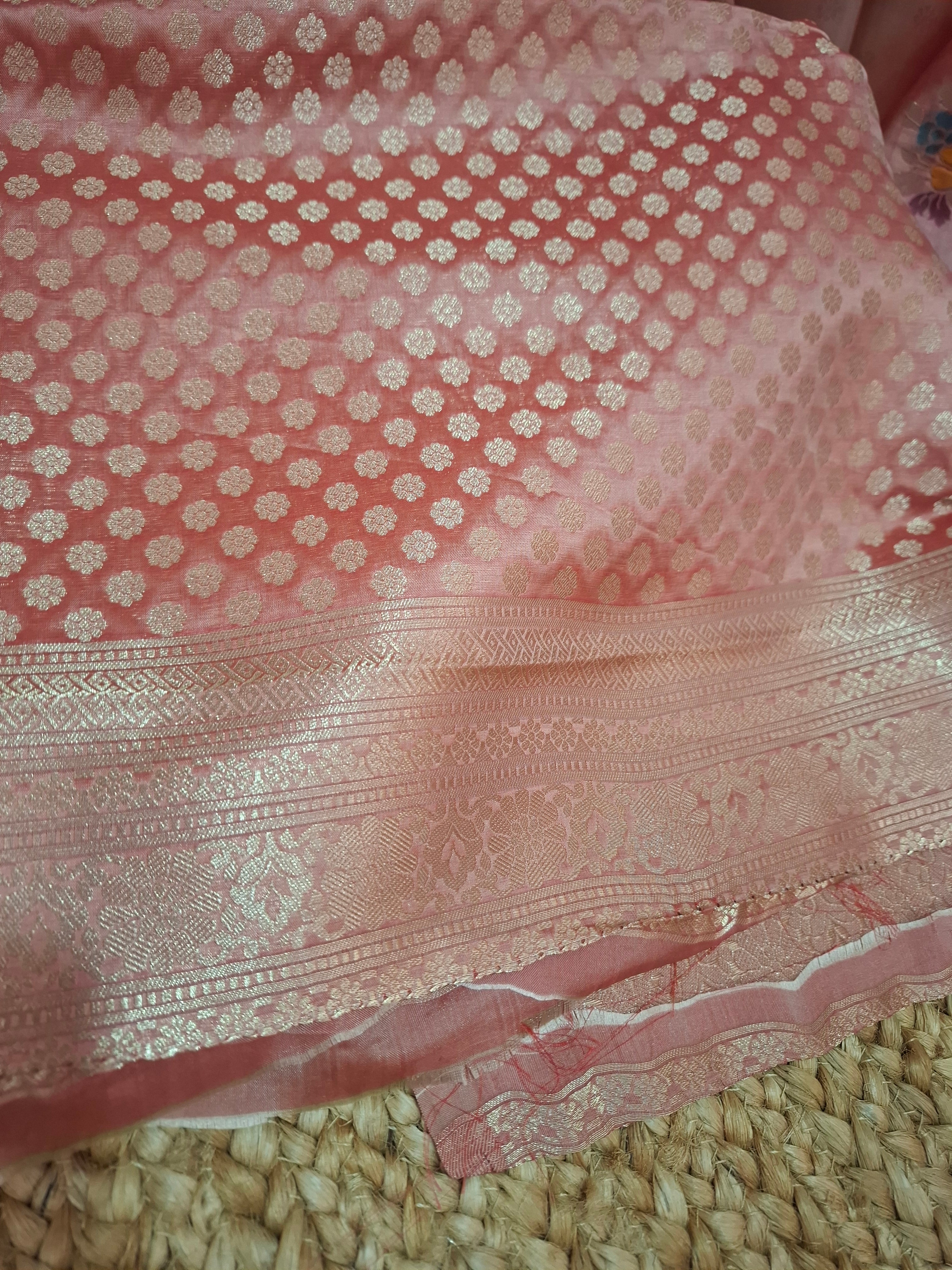 Pinkish-Mauve Russian Silk Banarasi saree