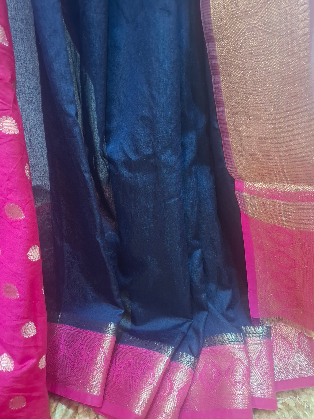 Navy Malmali banarasi silk contrast border