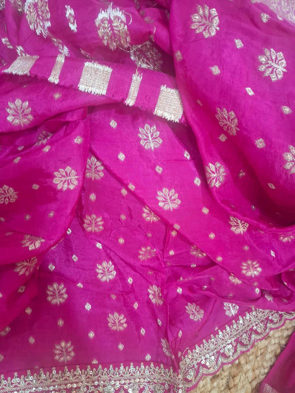 Shades of Pink Pure Khaddi georgette Banarasi Saree